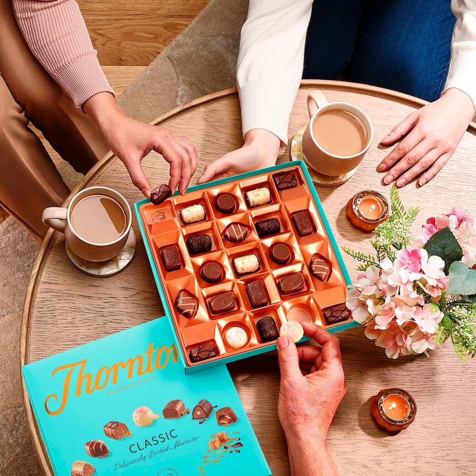 Thorntons Classic Collection Chocolate Gift Box 262g Assorted Luxury Chocolates