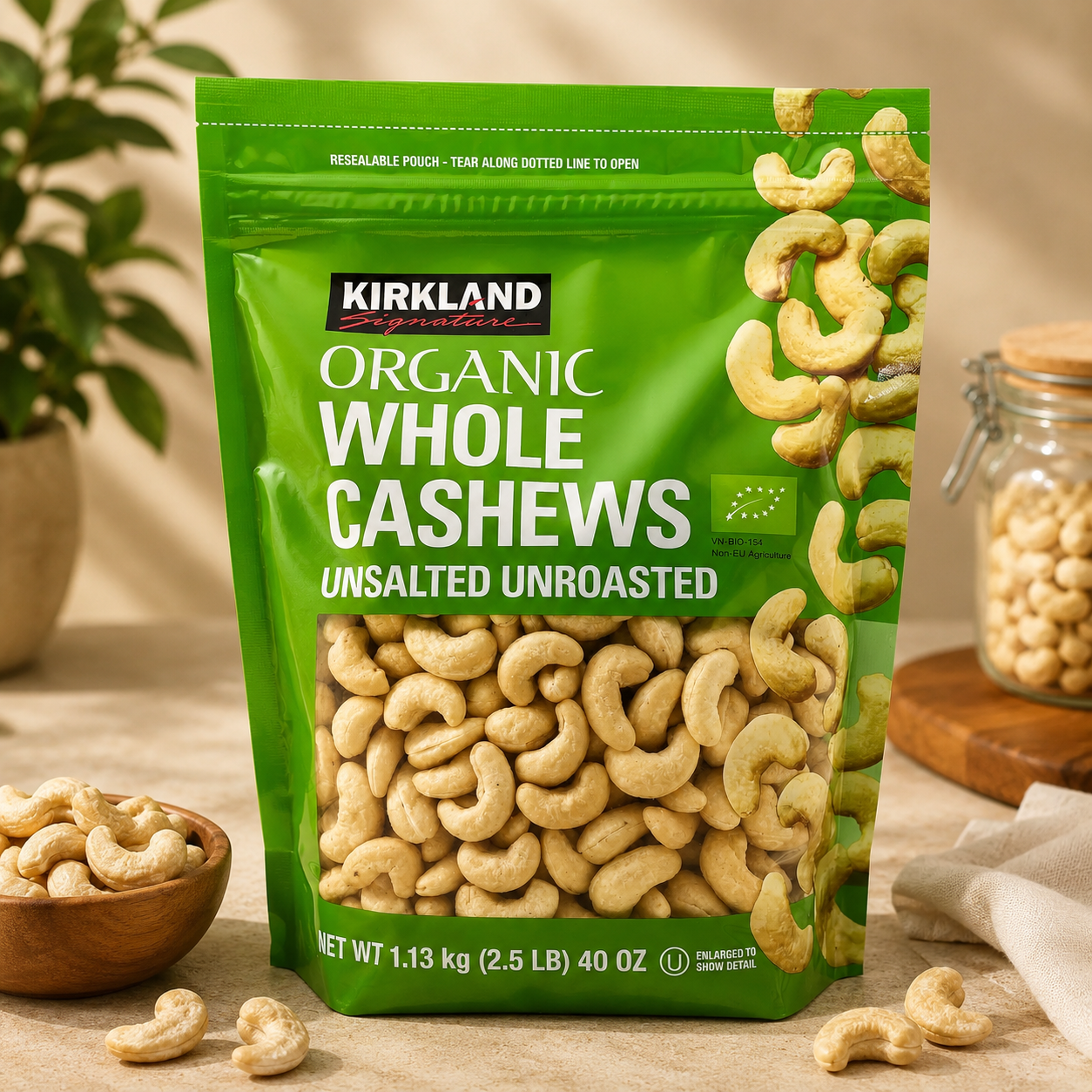 Kirkland Signature Organic Cashews Bag, 1.13kg